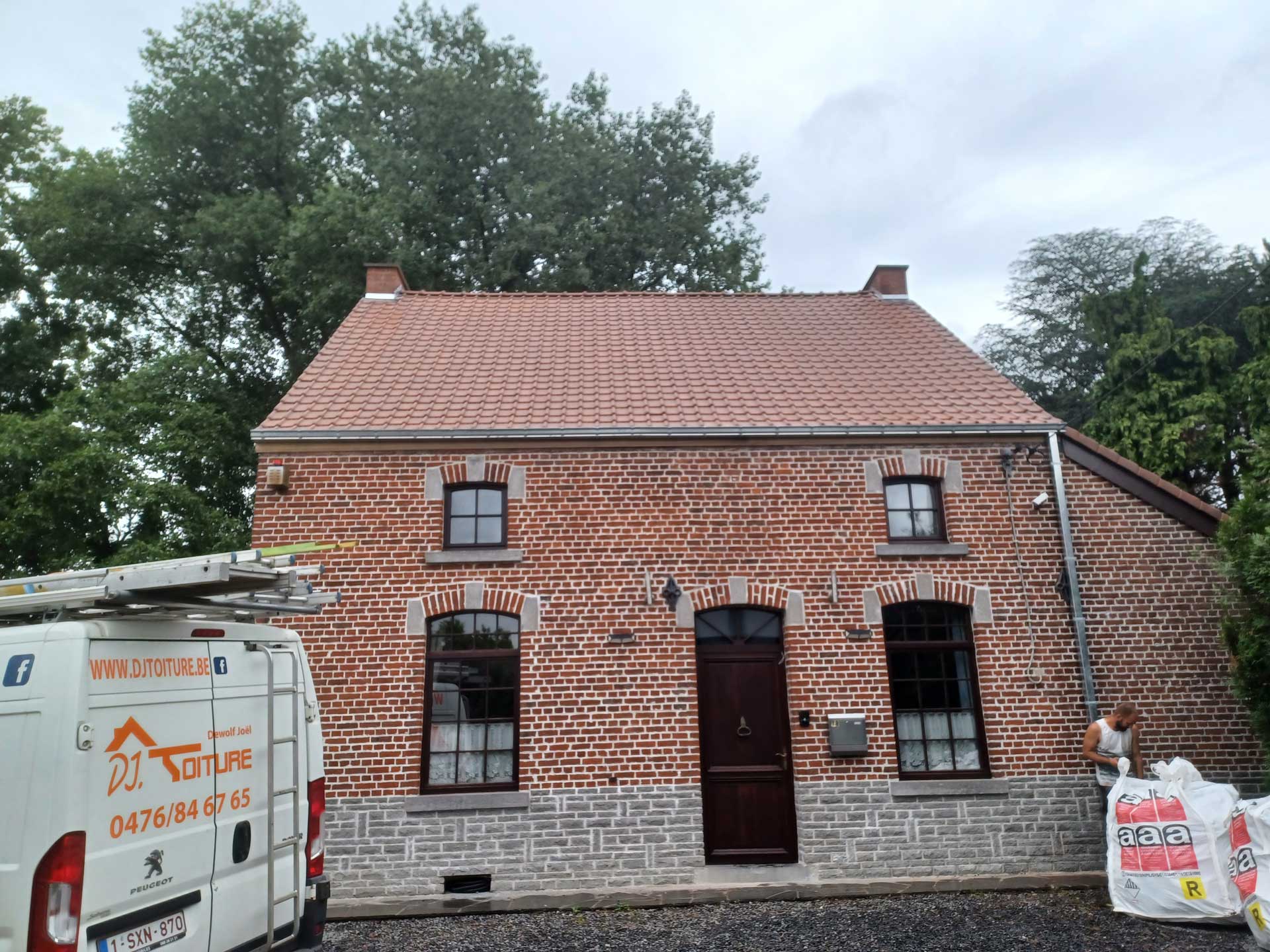 Réparation et dépannage de toiture à Tournai